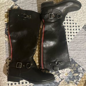 Women Wide-calf boots .Never Worn .Only try to wearing.